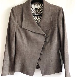 Tahari women’s blazer size 8